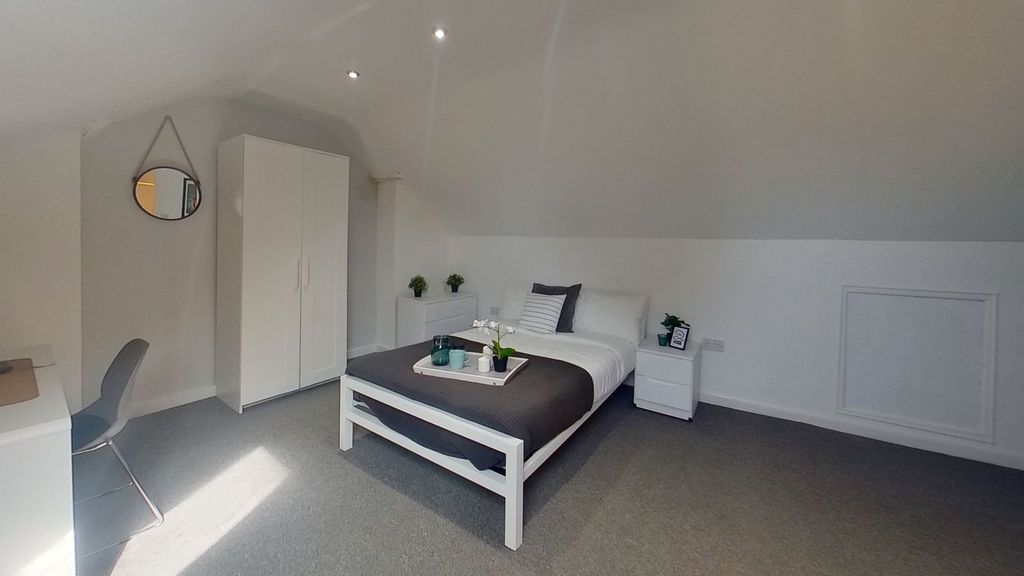 Property photo 1 of 10 Picture No. 01