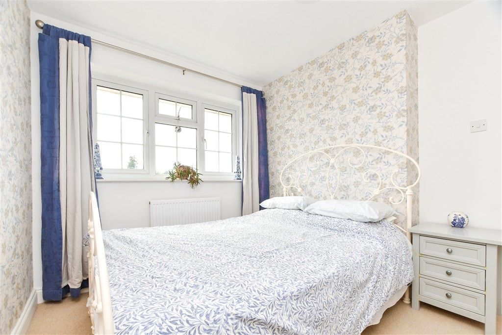 Property photo 1 of 10 Bedroom 1