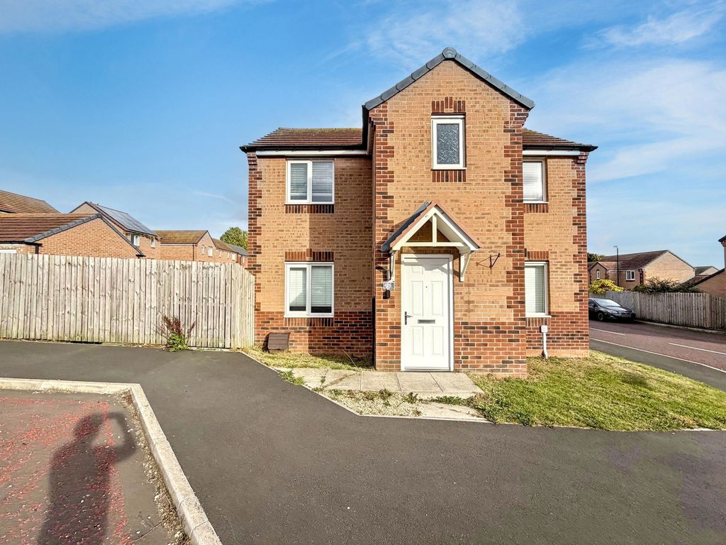 Property photo 1 of 17