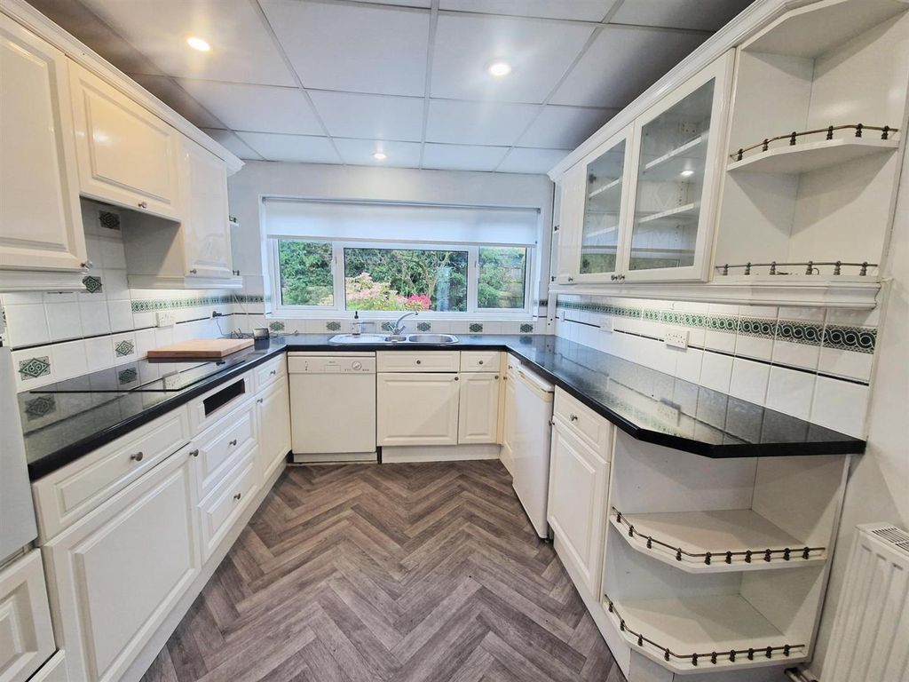 Property photo 2 of 12 01Hf78X40Mr5Pxzbzeyw