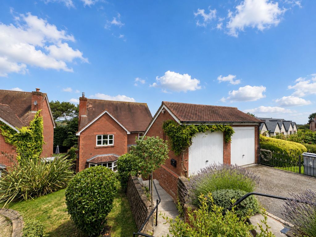 Property photo 1 of 29