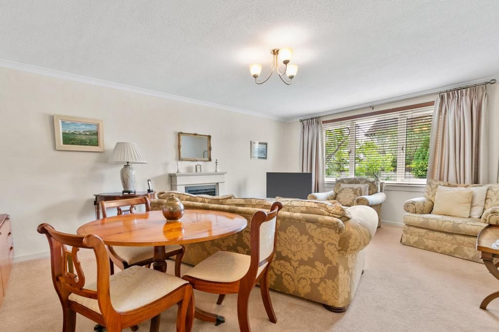 Property photo 2 of 29
