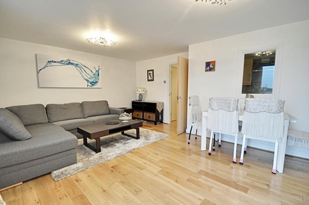 Property photo 1 of 7 1