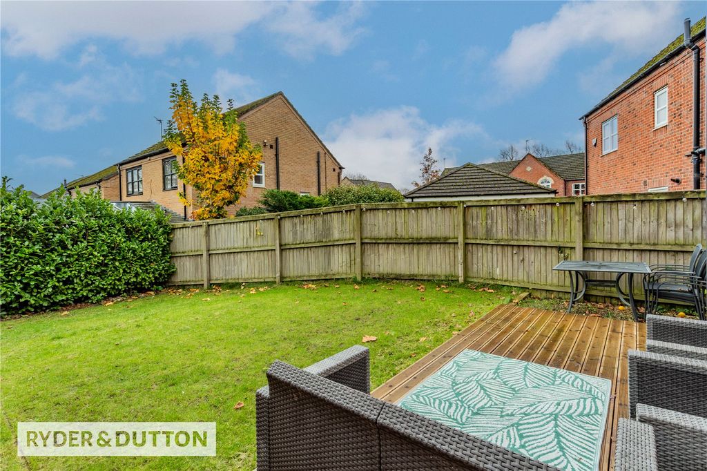 Property photo 2 of 25 Picture No. 21