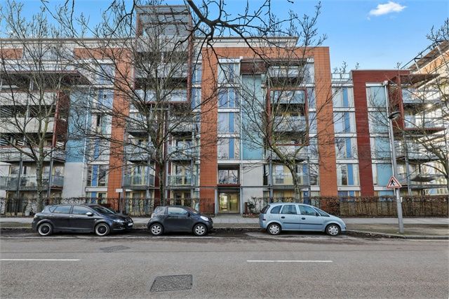 Property photo 2 of 8