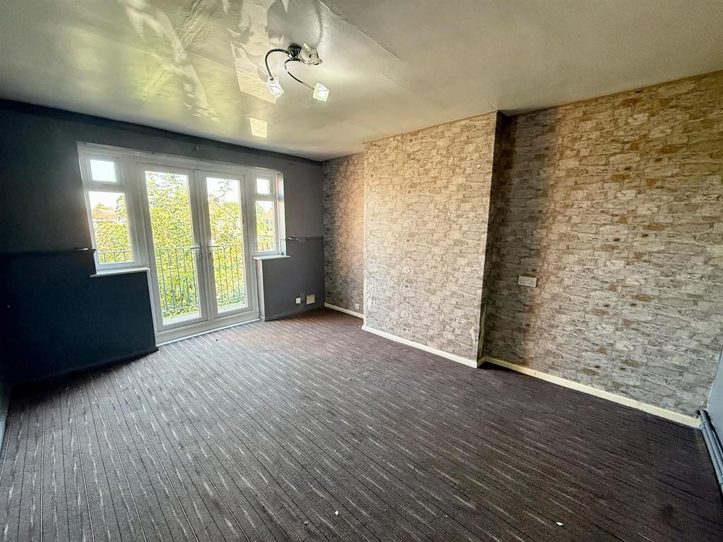 Property photo 3 of 11 183Ff5c3-9d8E-4970-Baac-34286B1Fa9Bd.Jpeg