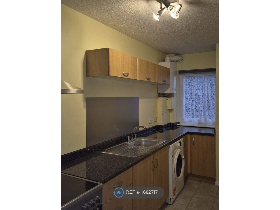 Property photo 3 of 9