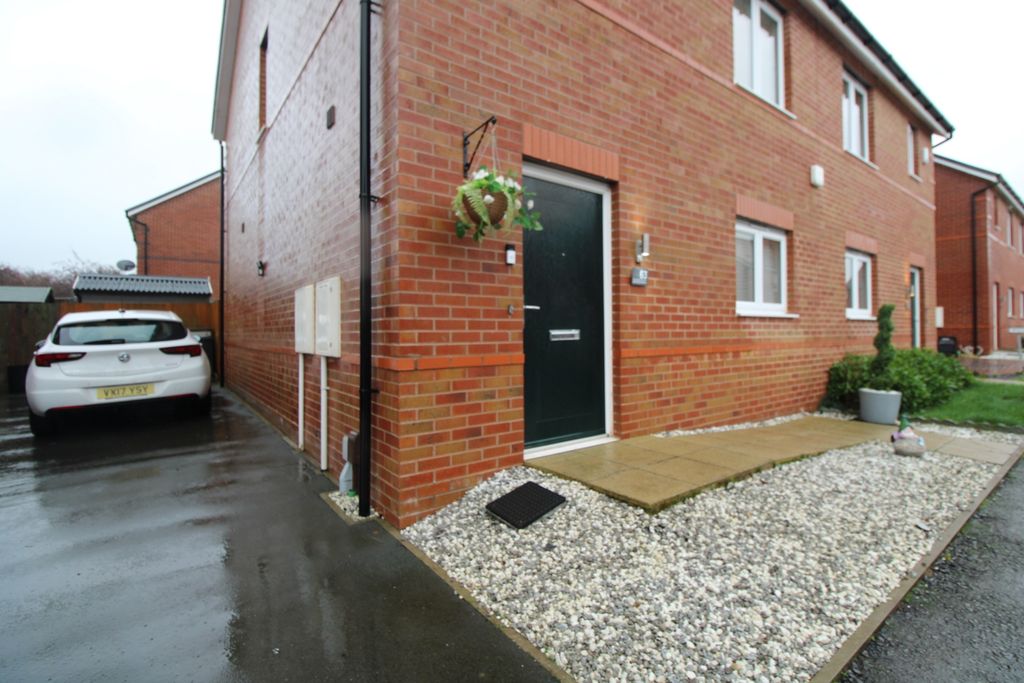 Property photo 2 of 14 Front Of House