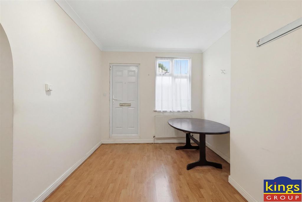 Property photo 3 of 13 3_Img_7798.Jpg