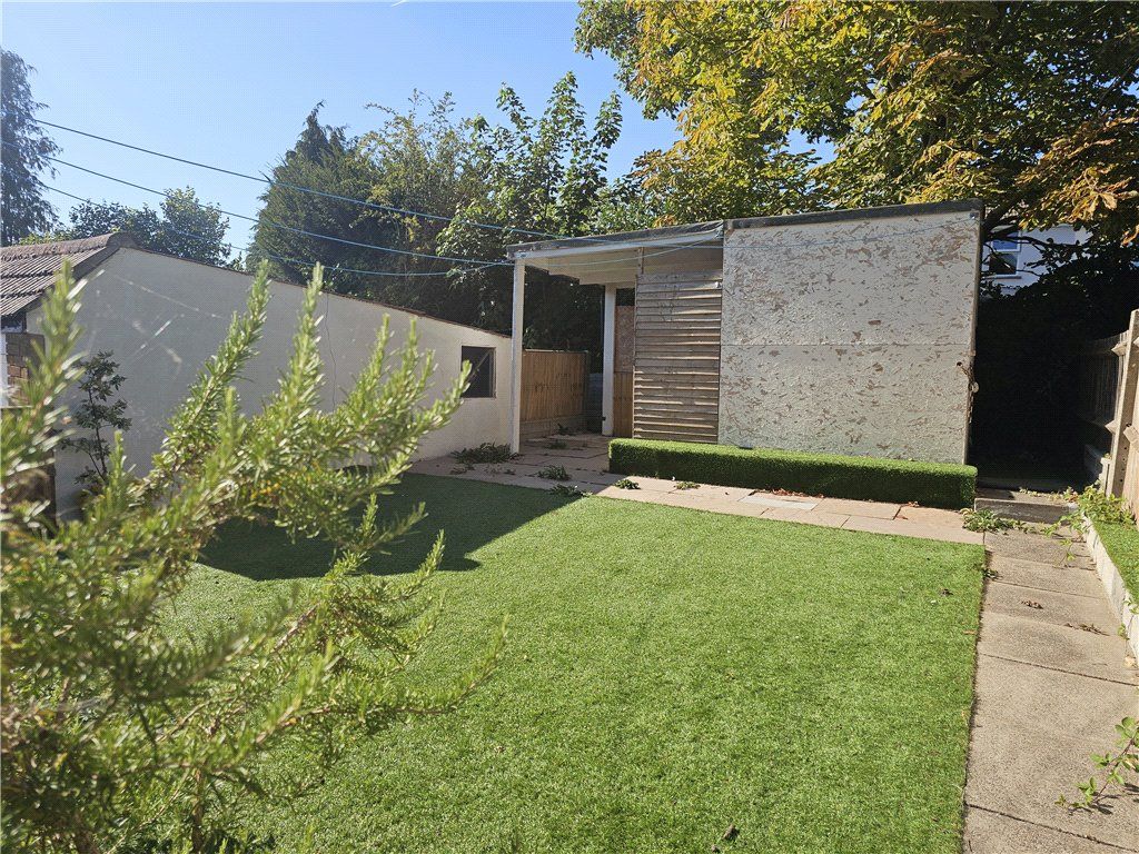 Property photo 3 of 17 Picture No. 18