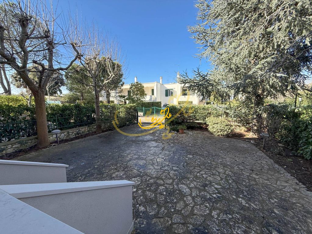 Property photo 3 of 43
