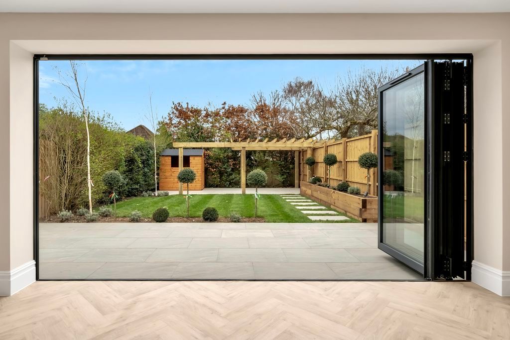 Property photo 2 of 19 Photo 19