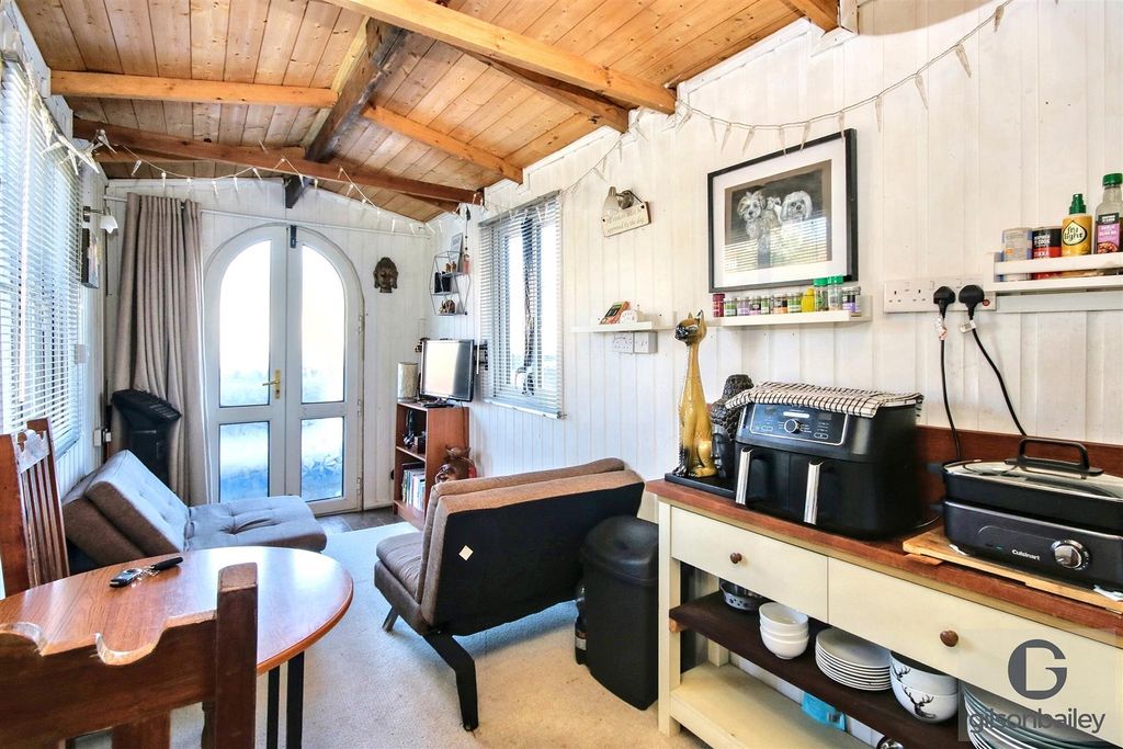 Property photo 3 of 22 Img_1404.Jpg
