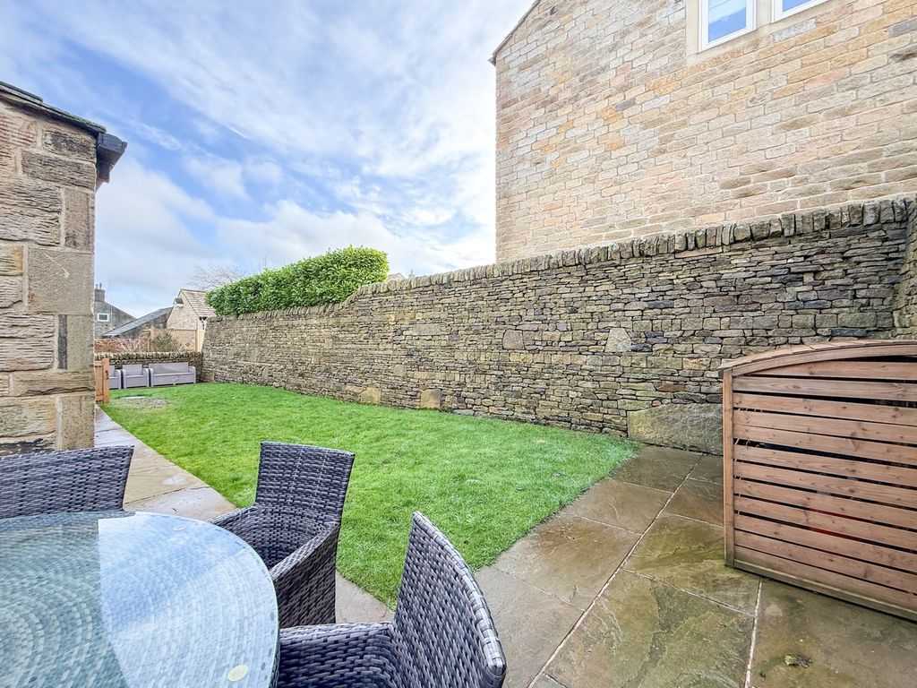 Additional image 33 of 4 bed barn conversion for saleOff Manor Road, Farnley Tyas, Huddersfield HD4