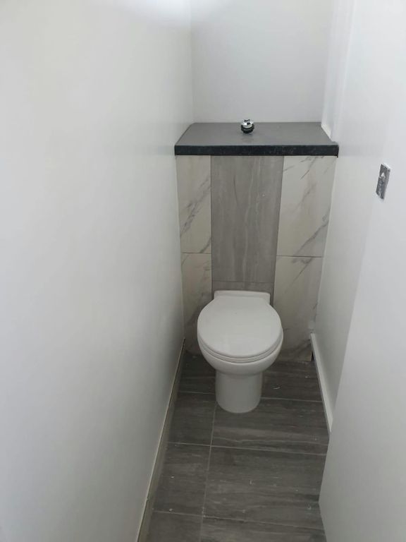 Property photo 3 of 6 Cb6F101400014894Aedb31A9ba430c37.Jpg