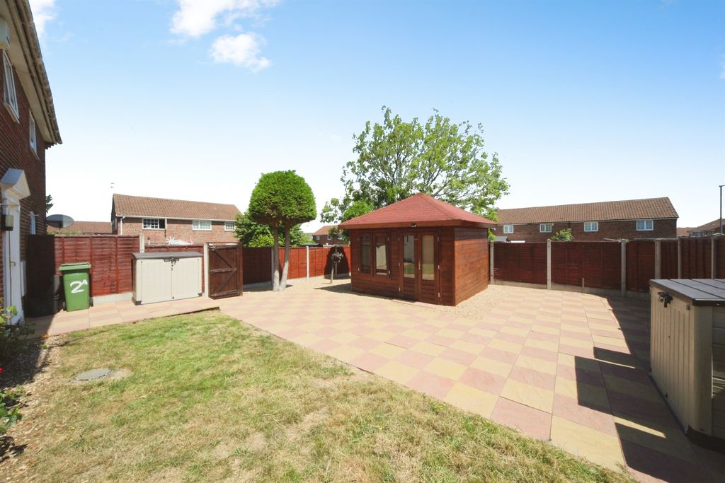 Property photo 2 of 13
