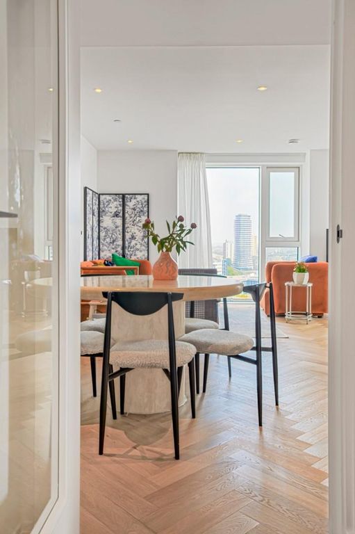 Property photo 2 of 22 Seating Area