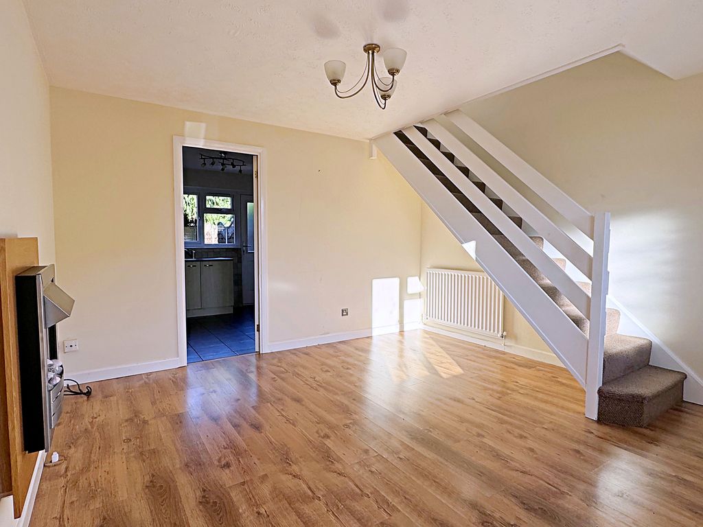 Property photo 2 of 10 Lounge