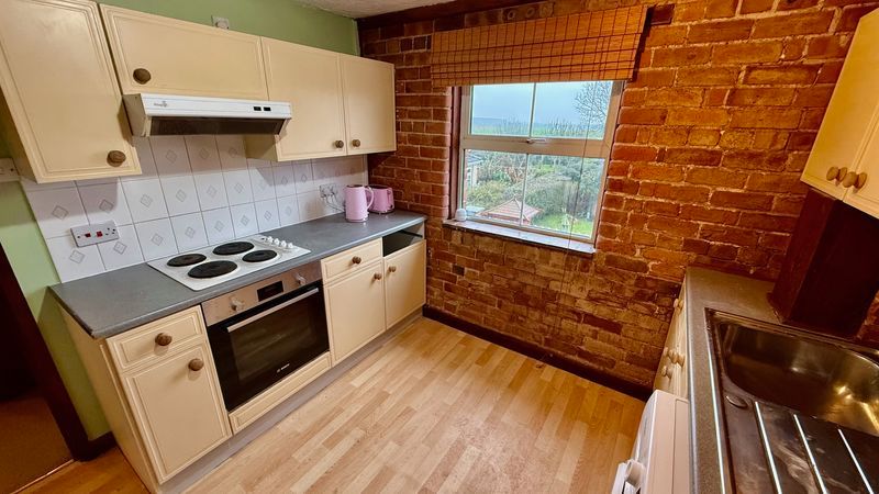 Property photo 3 of 11 Photo 2