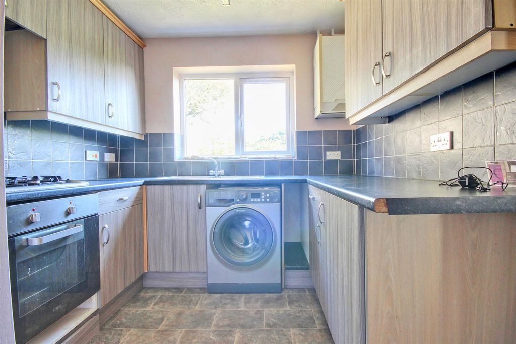 Property photo 3 of 11 Img_6788-Img_6790_Lzn.Jpg