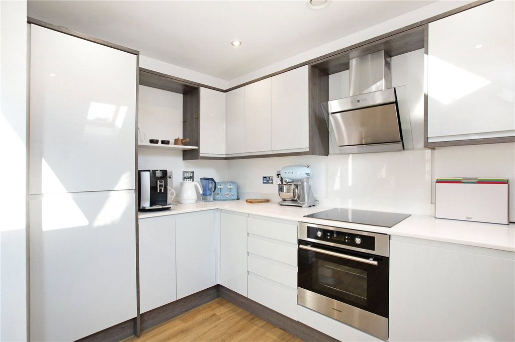 Property photo 2 of 13 Kitchen