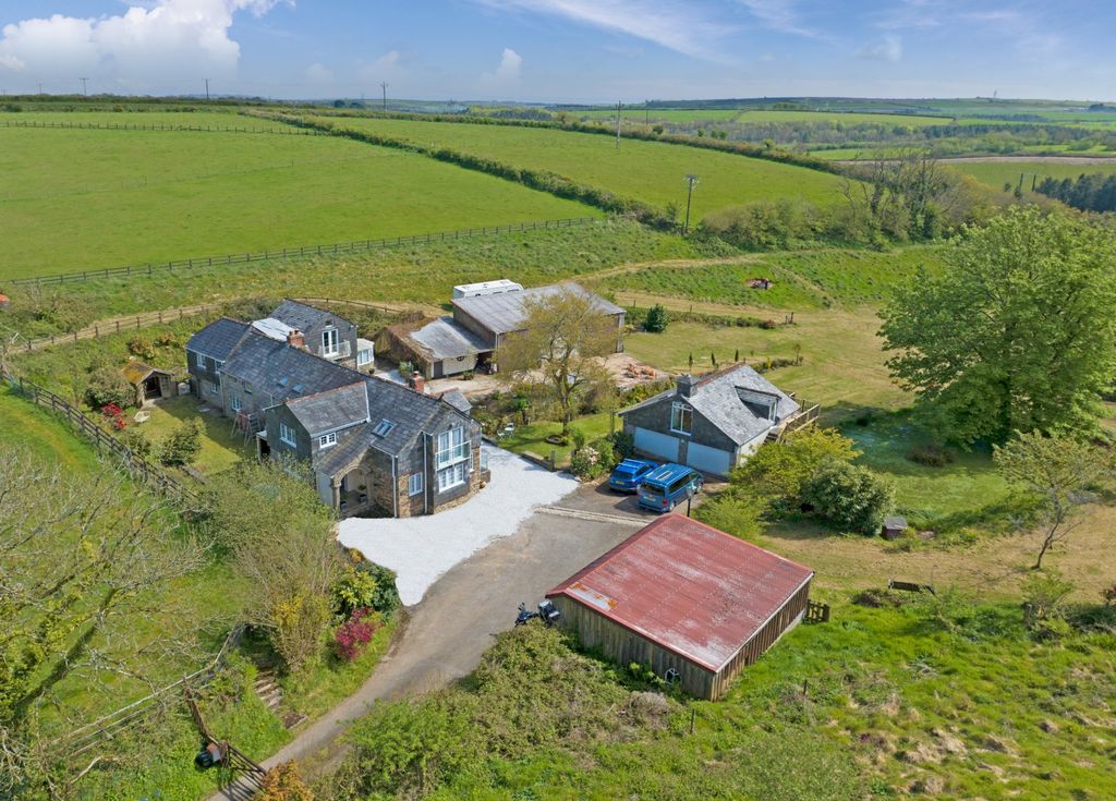 Property photo 2 of 23 Drone