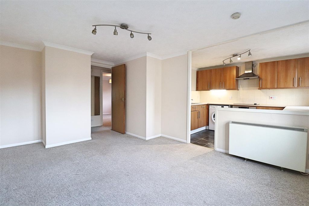 Property photo 2 of 9 Img_1860.Jpg