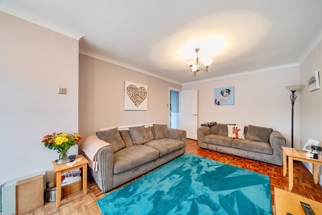 Property photo 2 of 25 4478481