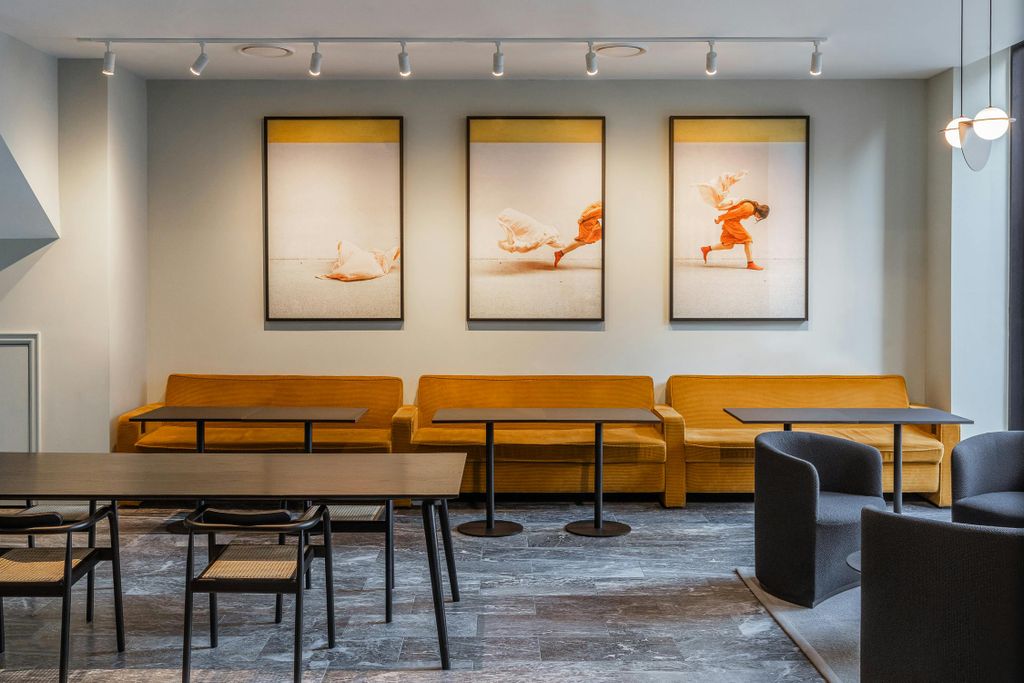 Property photo 2 of 6 2. Coworking.Jpg