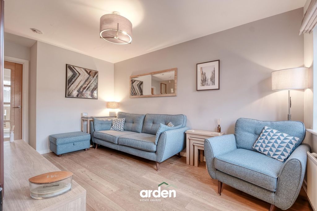 Property photo 2 of 13