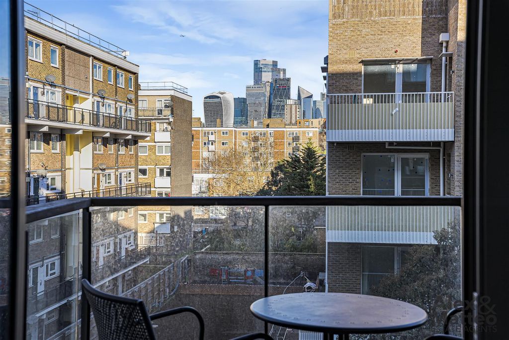 Property photo 3 of 13 Haven Way