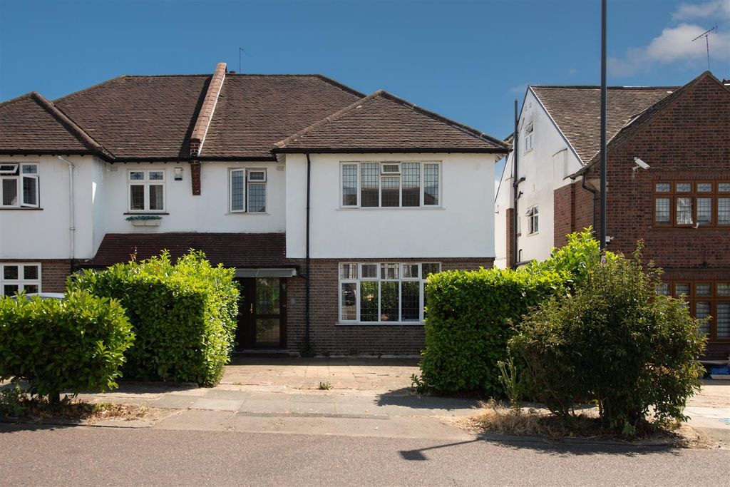 Property photo 1 of 21 Forestdale 21.Jpg