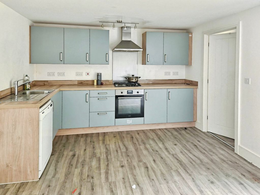 Property photo 2 of 15 Kitchen Diner