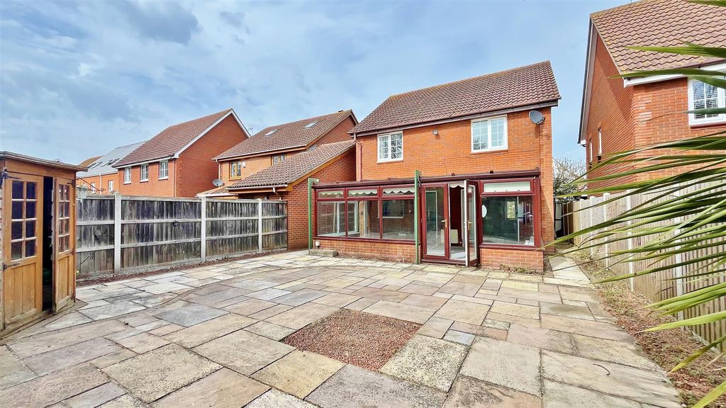 Property photo 2 of 24 Outside - Rear