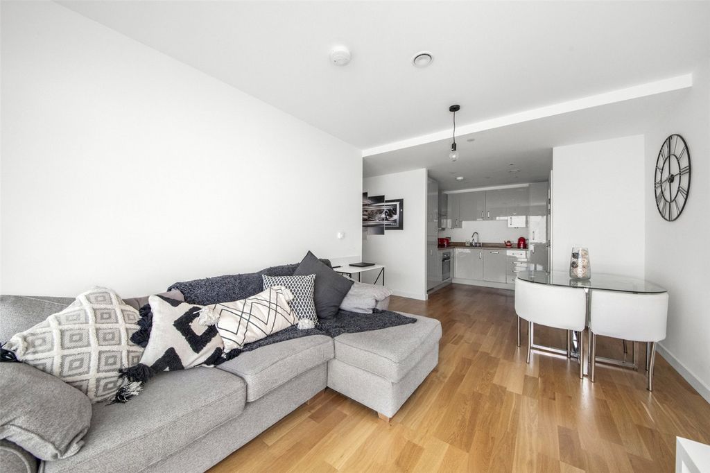 Property photo 3 of 13 Picture No. 14