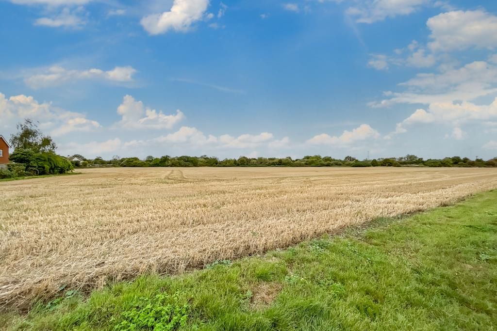 Property photo 3 of 29 Open Fields