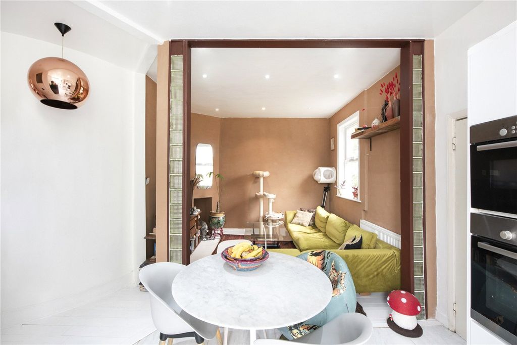 Property photo 3 of 12 Picture No. 13