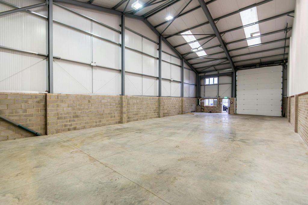 Property photo 3 of 5 3.Jpg