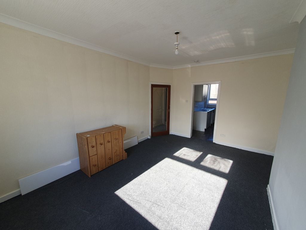 Property photo 3 of 15 3