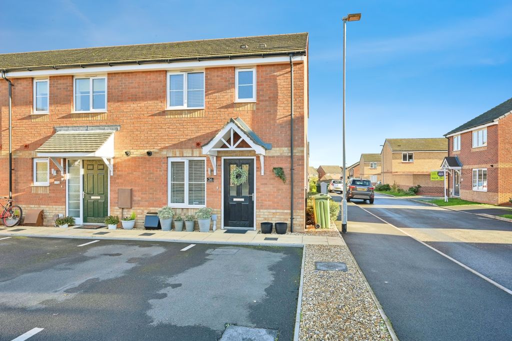 Property photo 1 of 14 Front