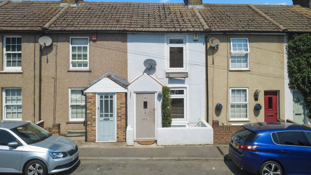 Property photo 2 of 24 4008001