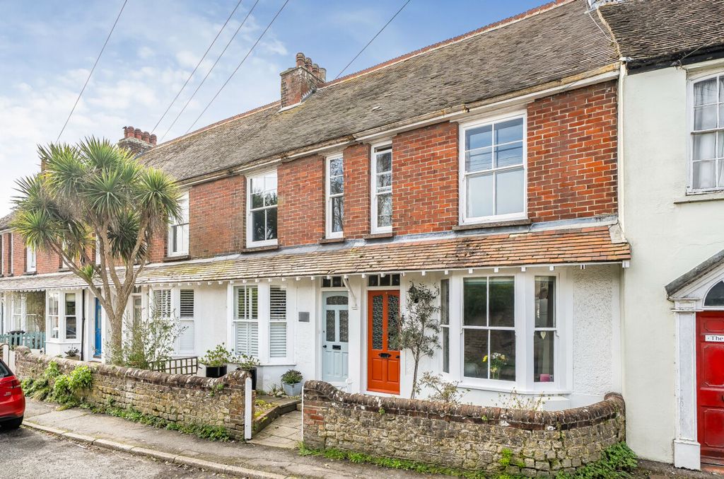 Property photo 1 of 21