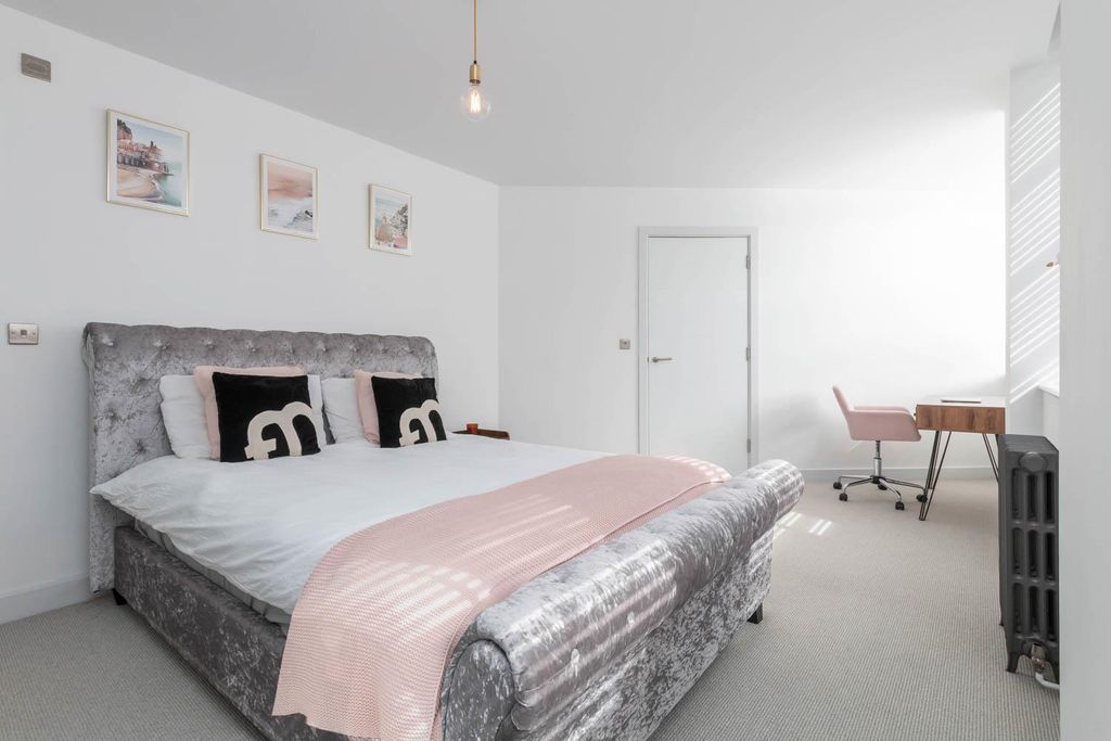 Additional image 10 of 3 bed flat for saleQueensway House, 57 Livery Street B3