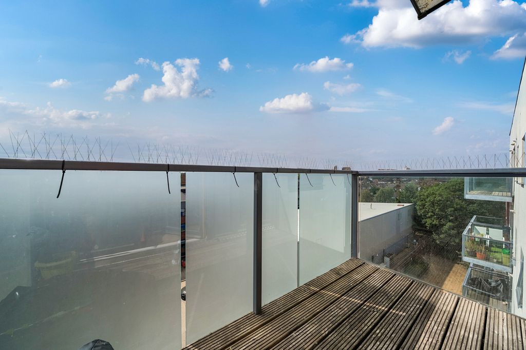 Property photo 3 of 19 1502620-15-6A749A...