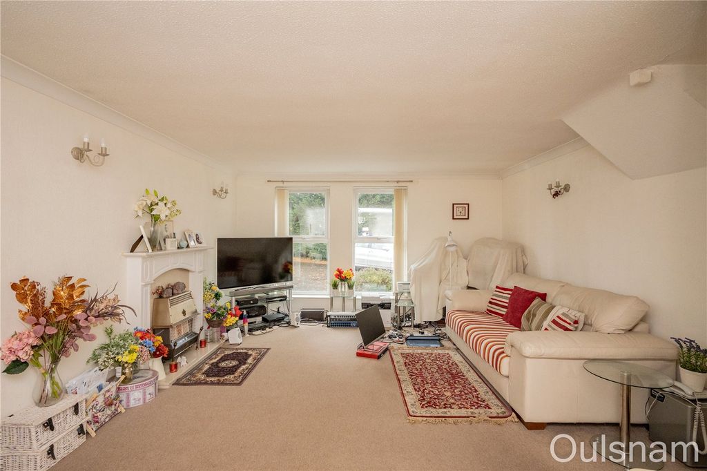 Property photo 3 of 20 Picture No. 24