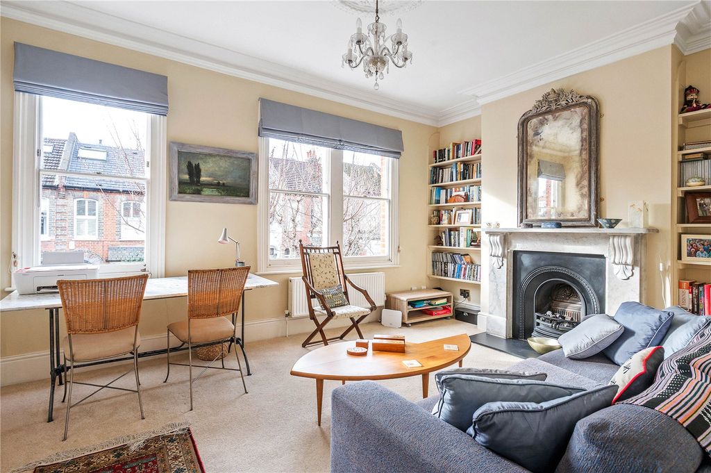 Property photo 2 of 16 Reception/Bedroom 1