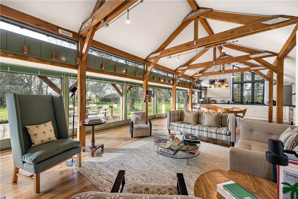 Property photo 3 of 29 Picture 3