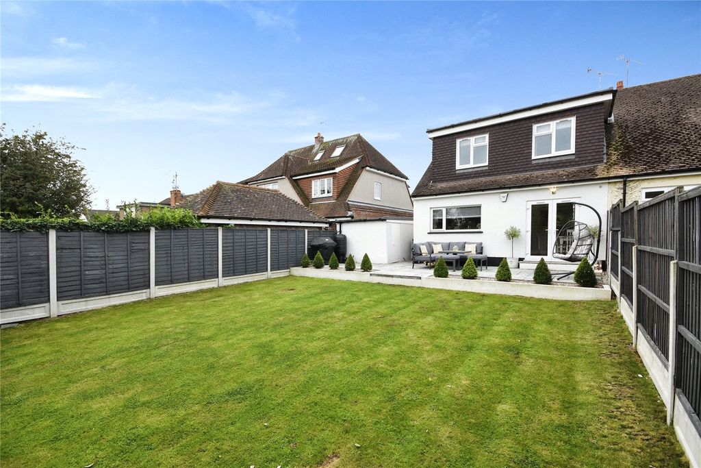 Property photo 2 of 17 External