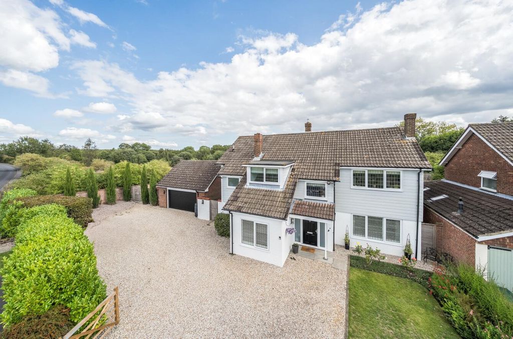 Property photo 1 of 36 1348559 (10)E.Jpg