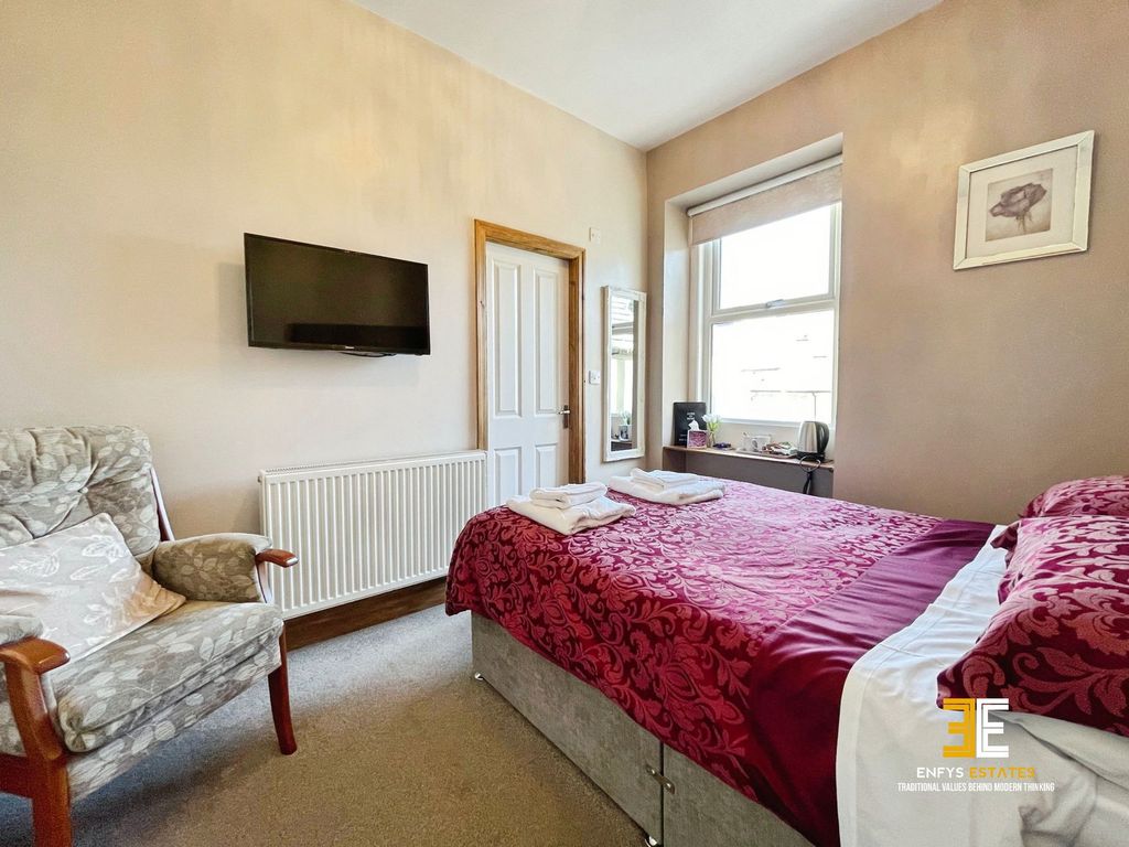 Additional image 29 of 8 bed terraced house for saleDeganwy Avenue, Llandudno LL30